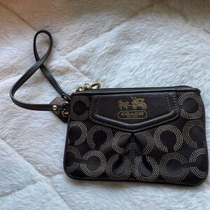 Coach wristlet like new!